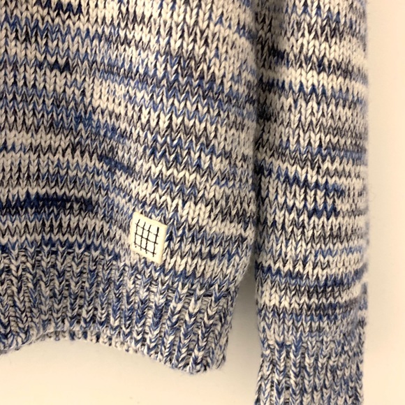 Carrement Beau Cotton and Wool blend sweater - NWT - Picture 2 of 7